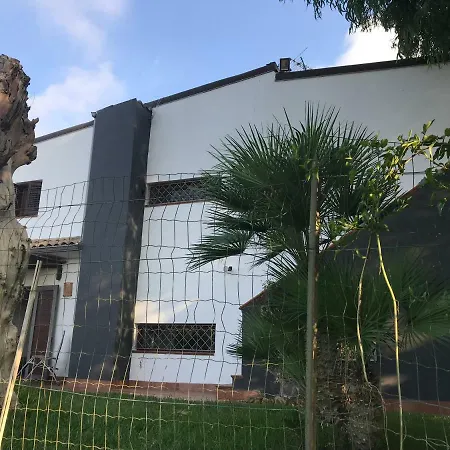 Case Del Carrubo Apartment